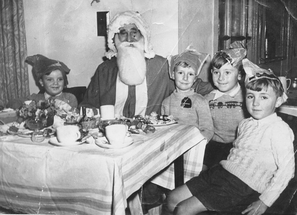 Father Christmas aka Tom Edgecombe