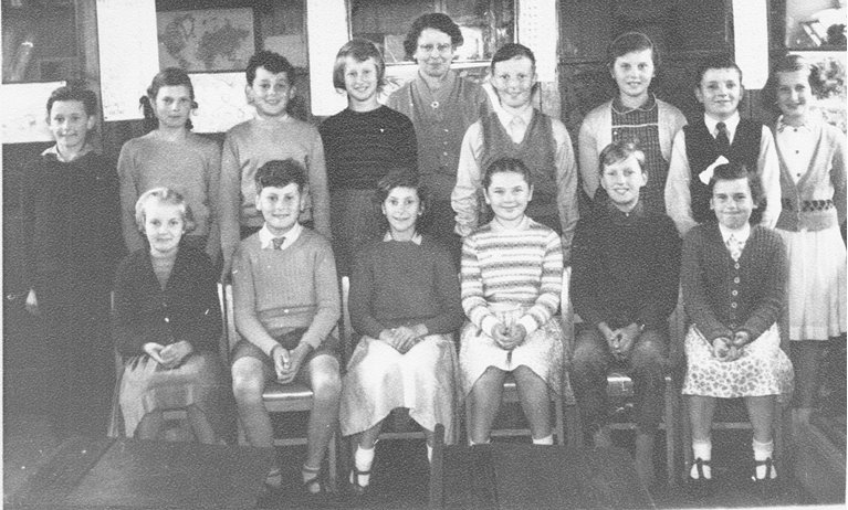 Standard 4 class group photograph