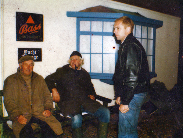 Jack and John Jarvis as extras in the Supergrass